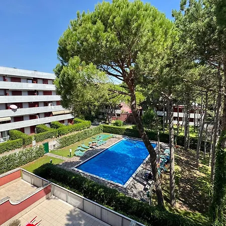 Riviera Complex Apartment *